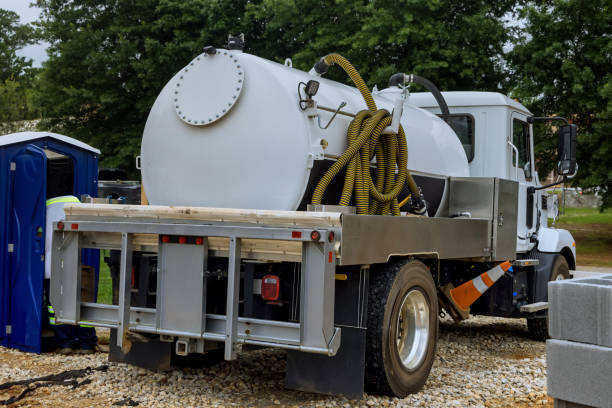 Best Portable toilet rental cost  in Carnegie, PA